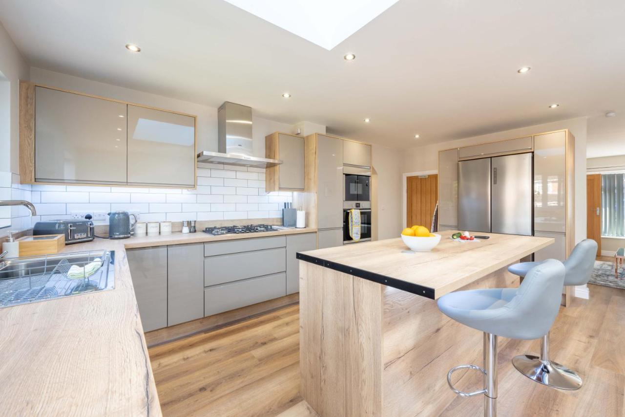 The Oaklands - Luxury Spacious 6-Bed, Near Solihull, Birmingham City, Jlr, Nec, Airport, Resorts World, Hs2 Экстерьер фото