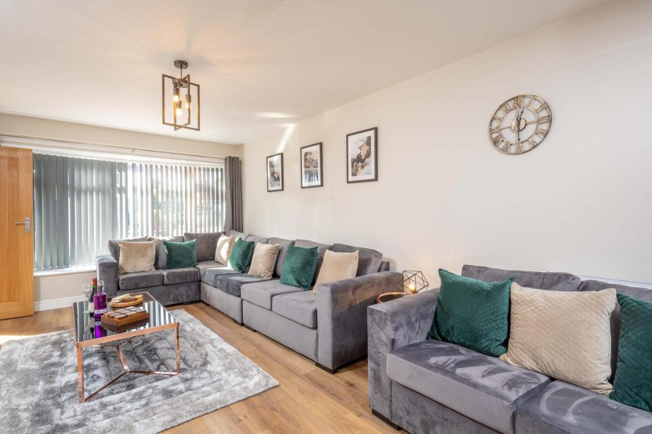 The Oaklands - Luxury Spacious 6-Bed, Near Solihull, Birmingham City, Jlr, Nec, Airport, Resorts World, Hs2 Экстерьер фото