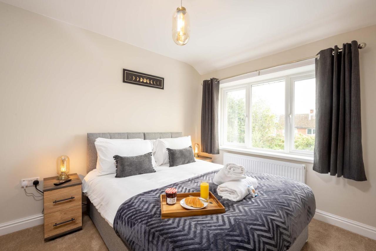 The Oaklands - Luxury Spacious 6-Bed, Near Solihull, Birmingham City, Jlr, Nec, Airport, Resorts World, Hs2 Экстерьер фото