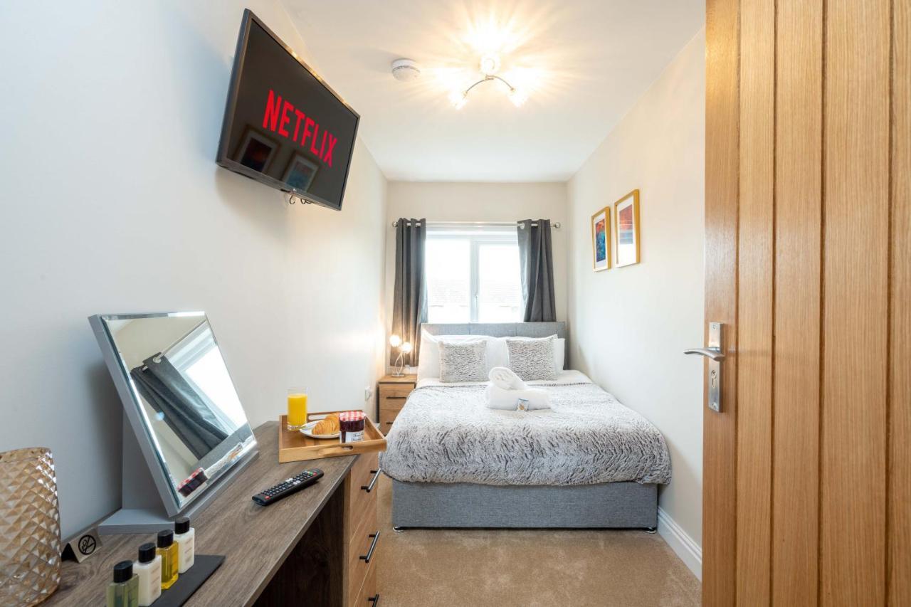 The Oaklands - Luxury Spacious 6-Bed, Near Solihull, Birmingham City, Jlr, Nec, Airport, Resorts World, Hs2 Экстерьер фото