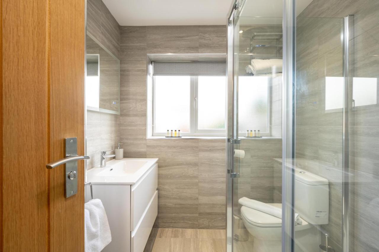 The Oaklands - Luxury Spacious 6-Bed, Near Solihull, Birmingham City, Jlr, Nec, Airport, Resorts World, Hs2 Экстерьер фото