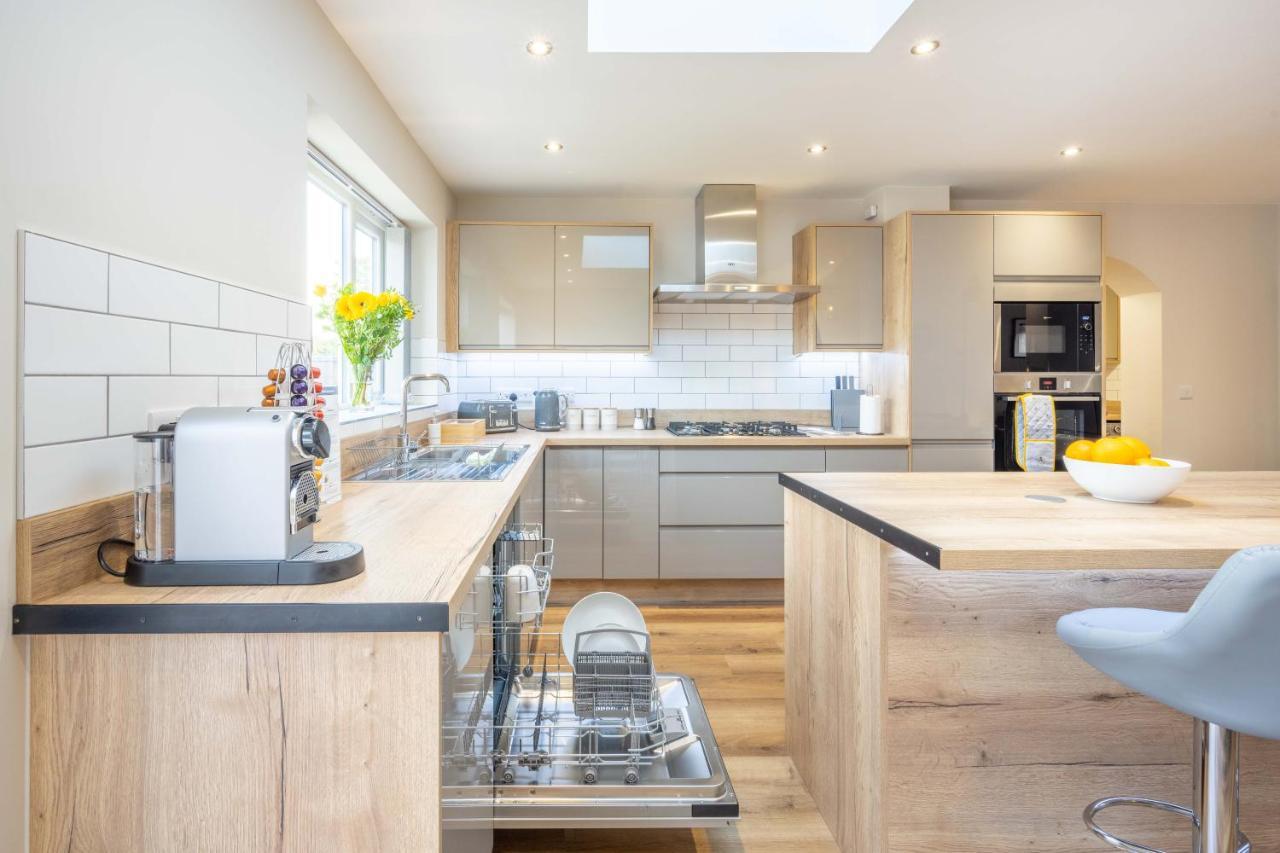 The Oaklands - Luxury Spacious 6-Bed, Near Solihull, Birmingham City, Jlr, Nec, Airport, Resorts World, Hs2 Экстерьер фото